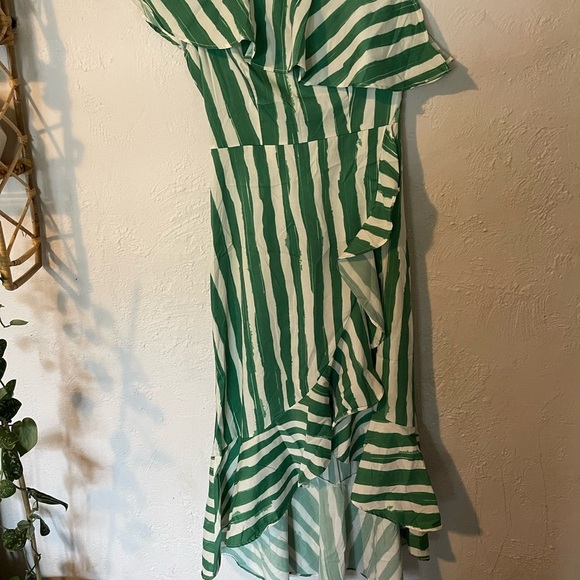 Flying Tomatoe green flared dress - Picture 2 of 8
